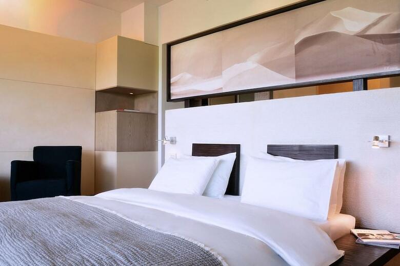 Hotel Life Gallery