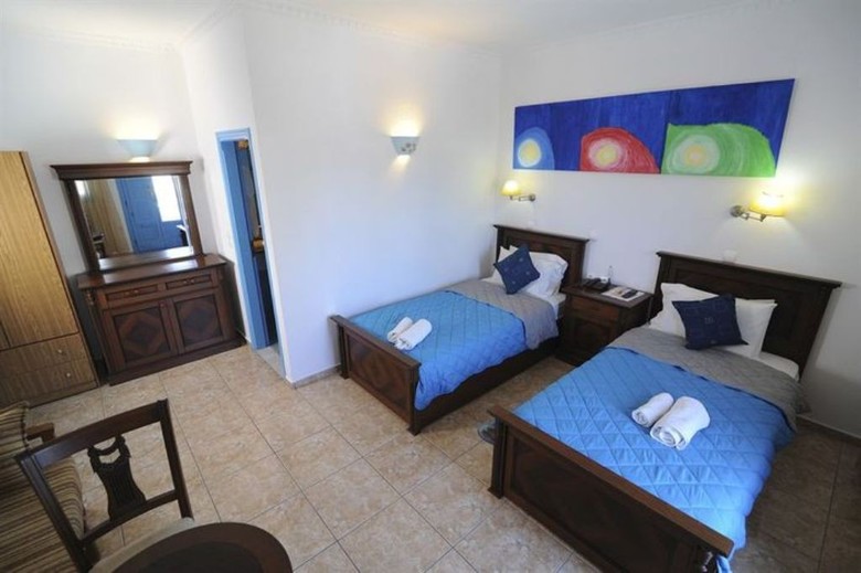 Hotel Perissa Bay