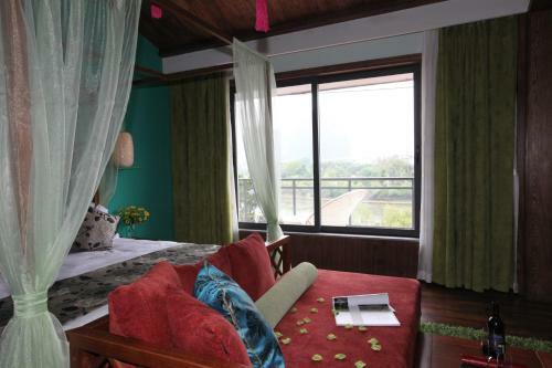 Crystal Boutique Hotel