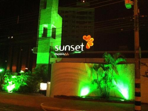 Hotel Motel Sunset (Adult Only)