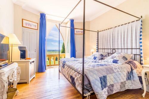 Hotel Hostellerie Du Ch�teau Des Fines Roches