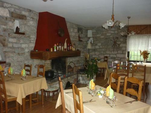 Hotel Restaurant La Chaumiere Du Lac