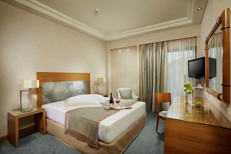 Hotel Rodos Park