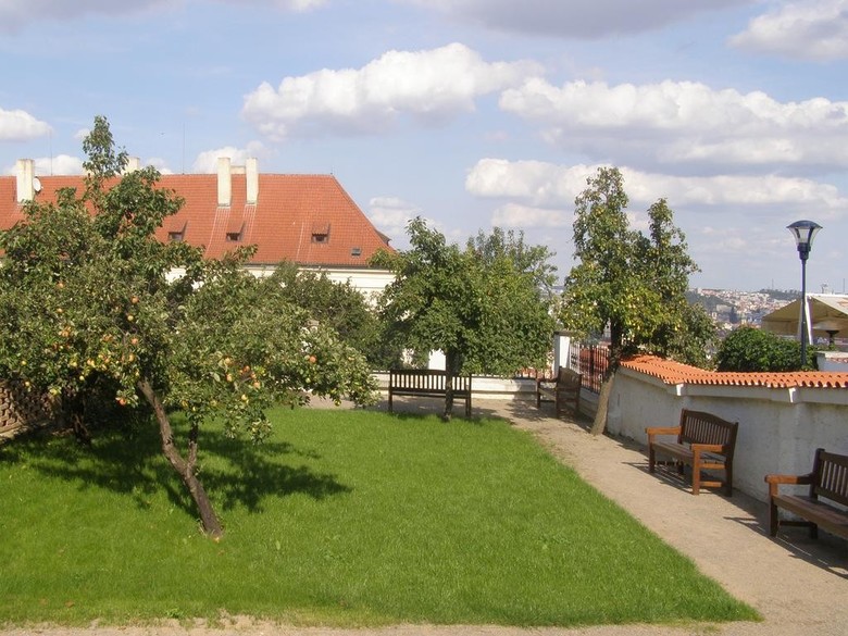 Hotel Monastery Garden