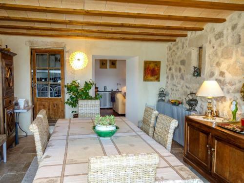 Holiday Home Les Ondes St Jean Du Gard