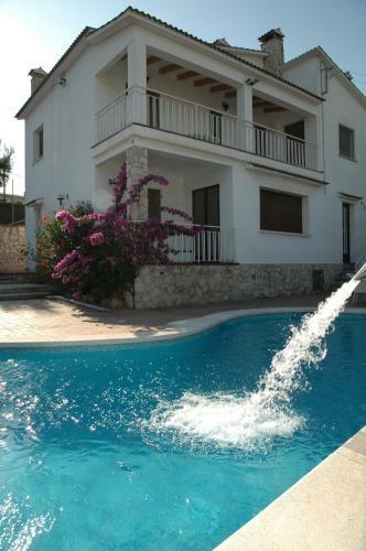 Agroturismo Casa de Vacaciones "cal Vives"