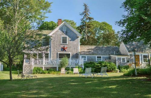 Bed & Breakfast Sea Meadow Inn