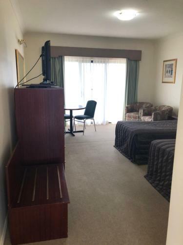 Turners Vineyard Motel