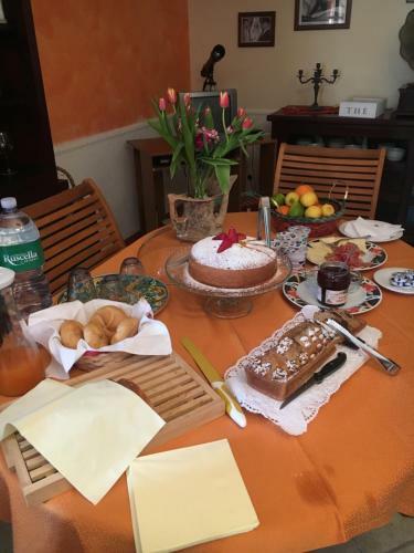 Hostal B&B Valoroso Village