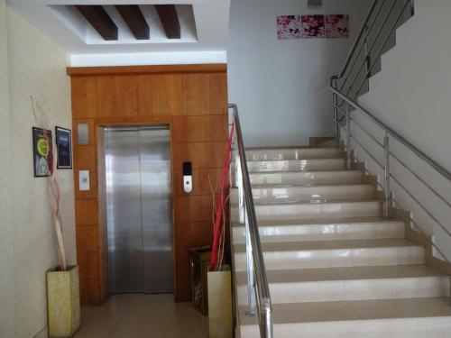 Hotel Park Residency