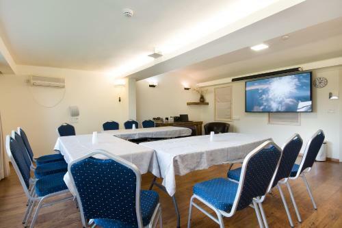 Hotel Zohar Badeshe