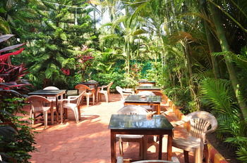 Hotel Villa Theresa Beach Resort