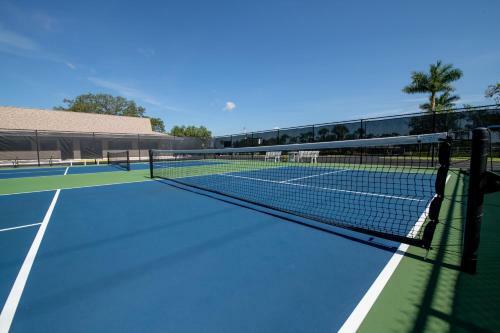 Hotel Buttonwood Bay Rv Resort