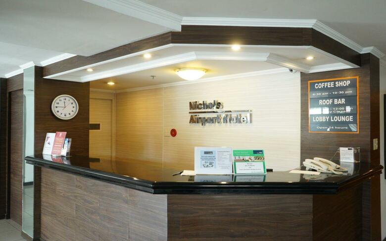 Nichols Airport Hotel