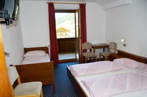 Hostal Pension Pichler