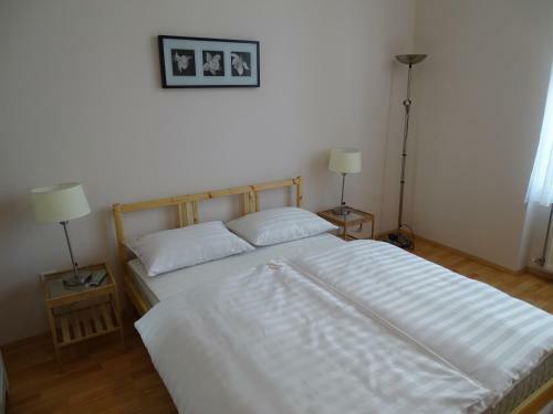 Hostal Alab�rdos Panzi� �s Apartmanh�z