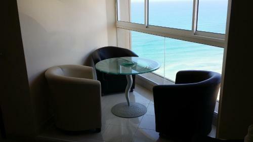 Ezore Yam Apartments - Ben Gurion 99