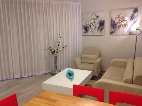 Ezore Yam Apartments - Ben Gurion 99