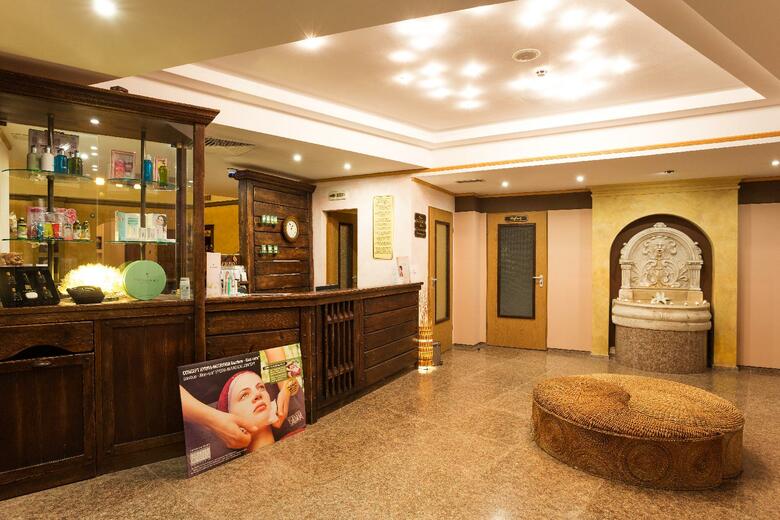 Hotel Romance