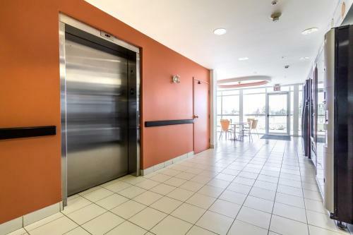 Motel 6 Kingston Ontario