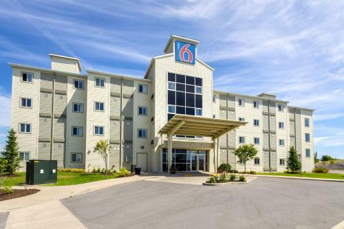 Motel 6 Kingston Ontario