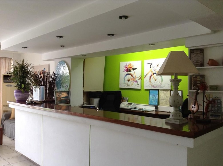 Pasiphae Hotel