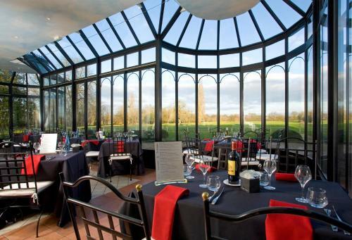 Hotel Chateau Golf Des Sept Tours