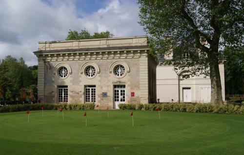 Hotel Chateau Golf Des Sept Tours