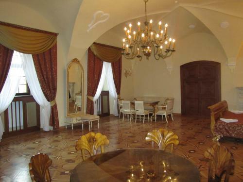 Hotel Zamek W Baranowie Sandomierskim