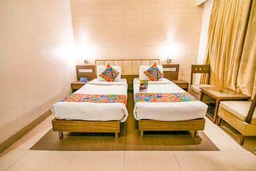 Hotel Sadanand Regency