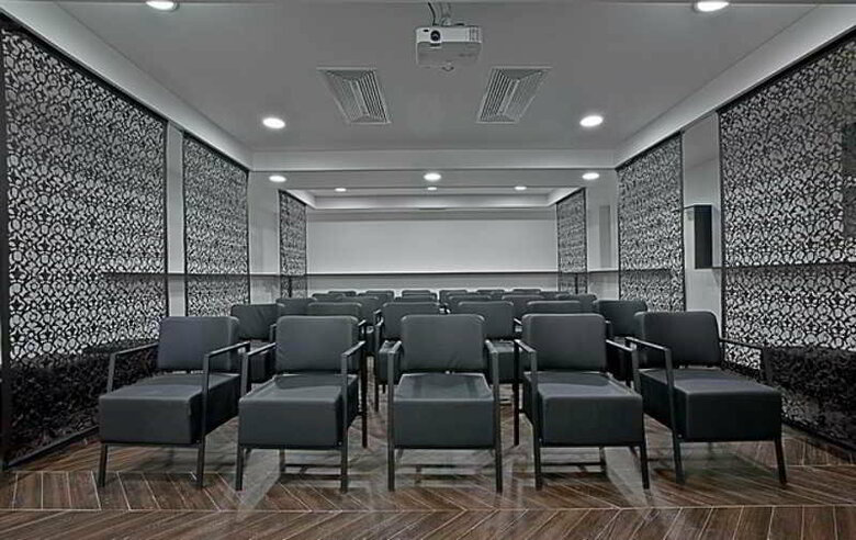 Platinum Palace Residence Boutique Hotel