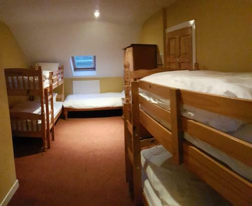 Hostal Aras Ghleann Cholm Cille