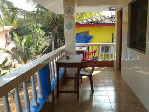 Hostal Romaldo Guest House