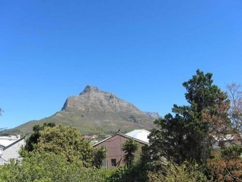 Albergue Observatory Backpackers