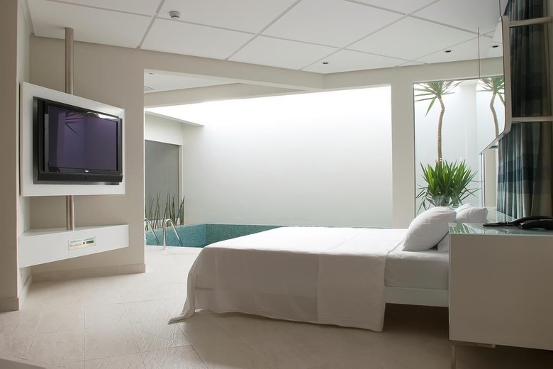 Motel Acaso (adults Only)