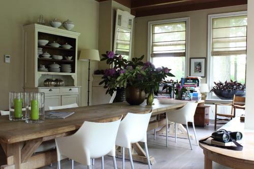 Bed & Breakfast Erfgoedlogies Het Buytenhof