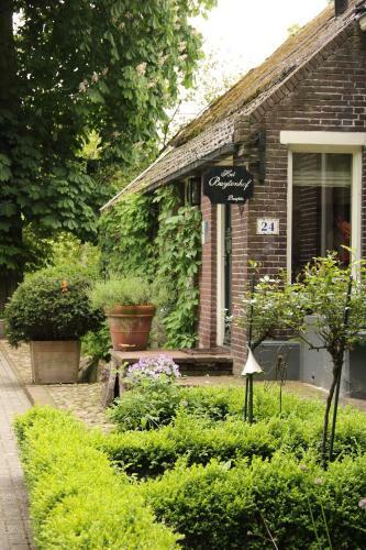 Bed & Breakfast Erfgoedlogies Het Buytenhof