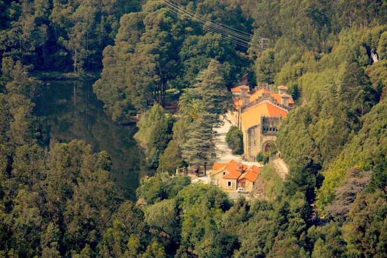 Hotel La Pesquer�a Del Tambre