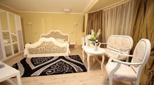 Hostal Pensiunea Un Baiat Si O Fata