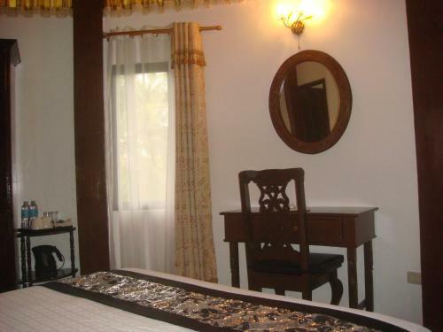 Hotel Padre Burgos Castle Resort