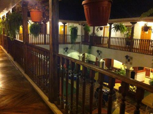 Hotel Land Of The Sun