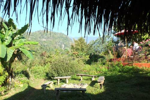 Bed & Breakfast Chiang Dao Roundhouses