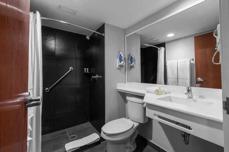 Hotel City Express Guadalajara Expo