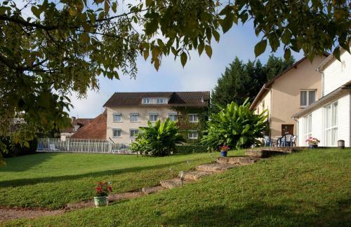 Hotel Logis H�tel Du Pont Neuf