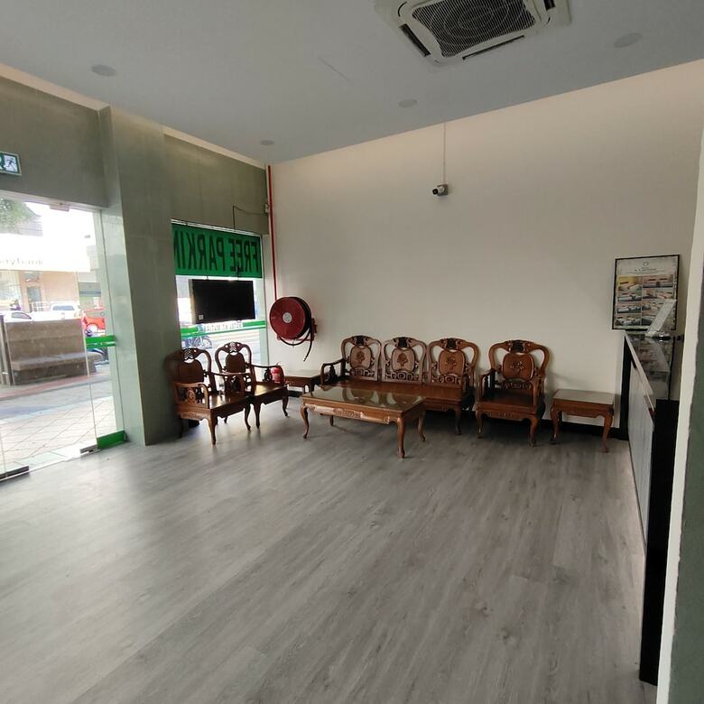 Hotel K T Mutiara