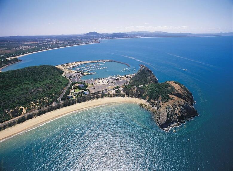 Hotel Rosslyn Bay Resort