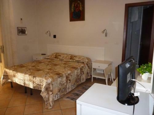 Hostal Eurotravel Bed And Car