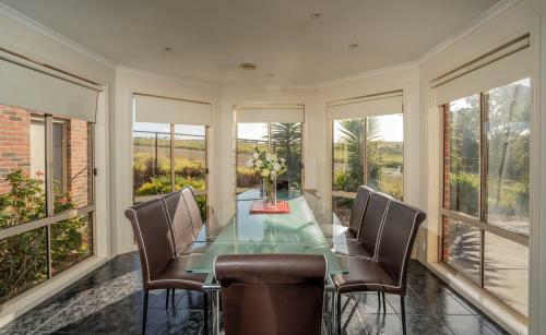 Serviced Houses Melbourne Airport