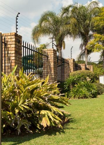 Hostal Abafazi Guest House