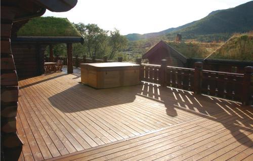 Holiday Home Ikornnes Elvebu